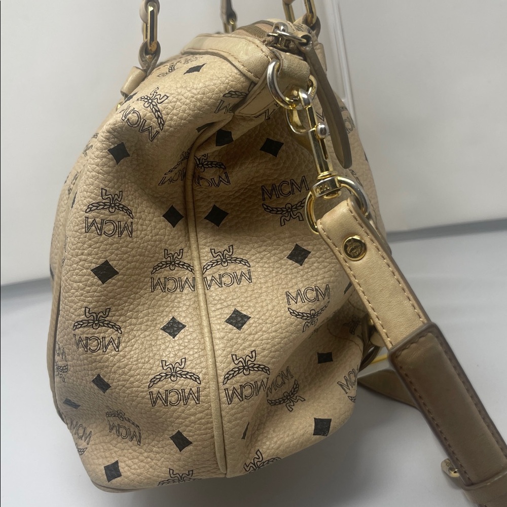 SOLD!!! MCM Visetos Monogram Tote Two-way bag - Picture 7 of 10